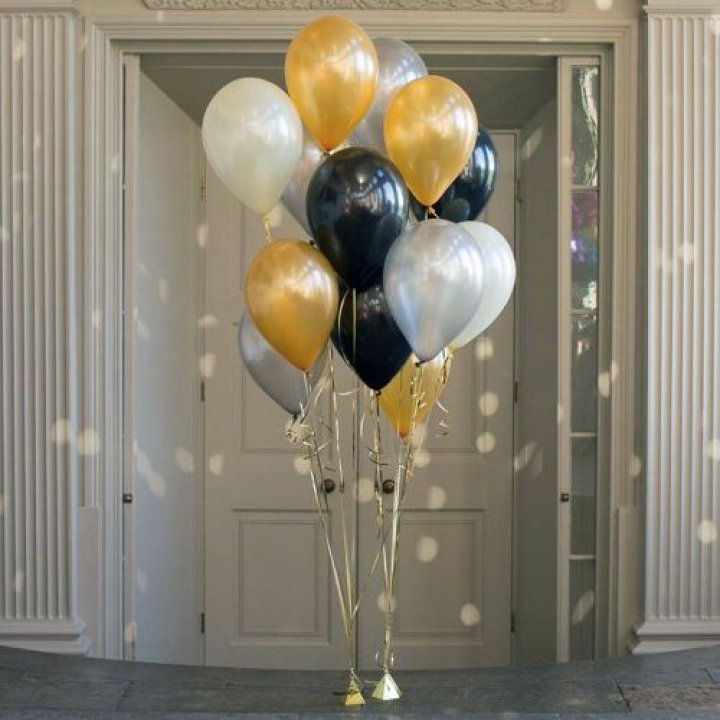 Фонтан шаров "Фаерворк" в Королёве