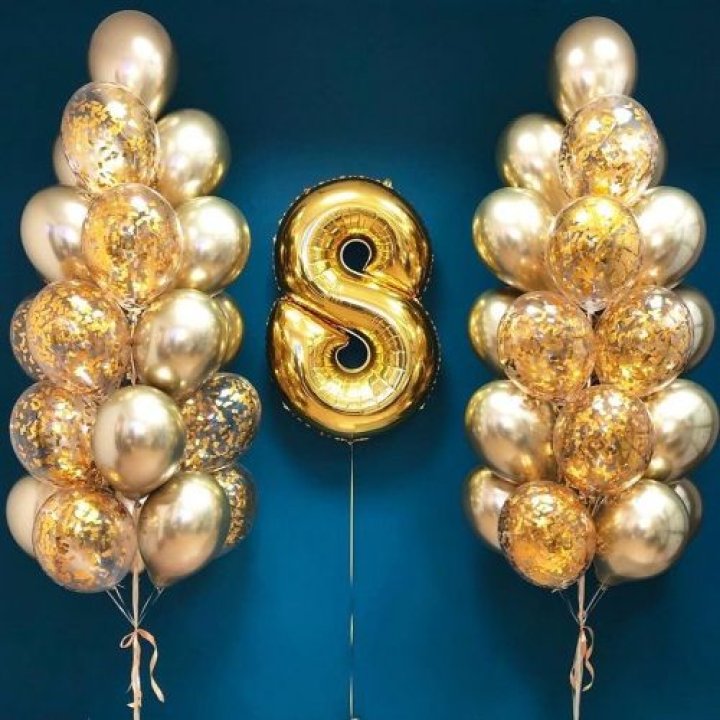 Цифра с фонтанами шаров  в Королёве