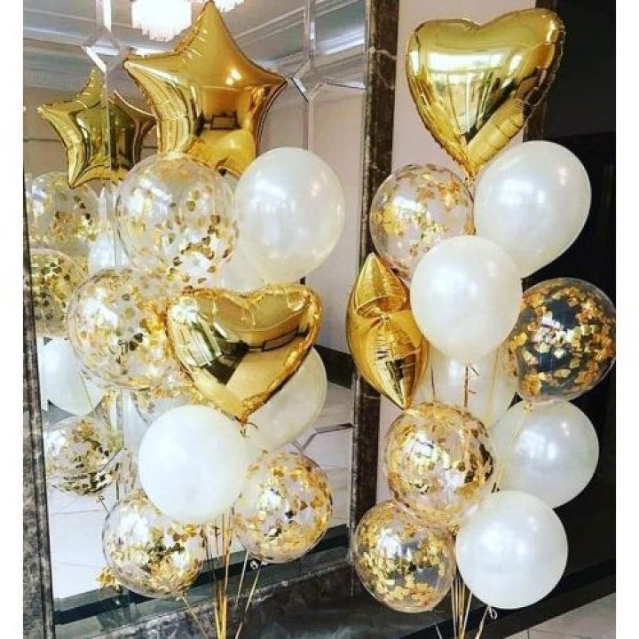 Фонтан шаров "Привет, это я" в Королёве