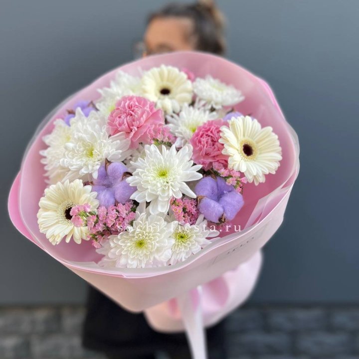 Букет цветов "Пинк спринг" в Королёве