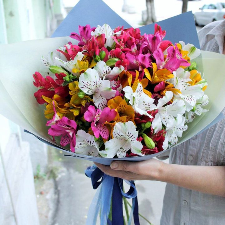 Микс альстромерий в Королёве