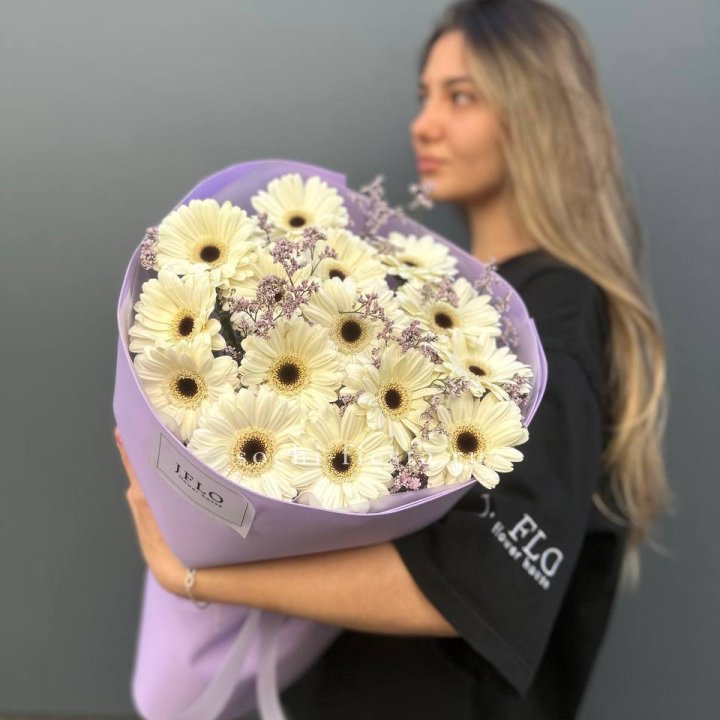 Букет голландских гербер "Лавандер" в Королёве