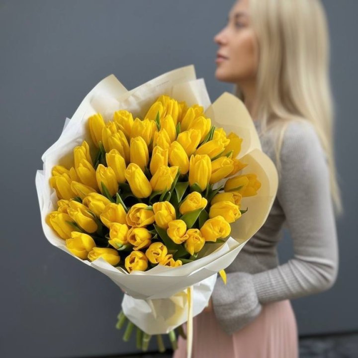 51 желтый тюльпан в Королёве