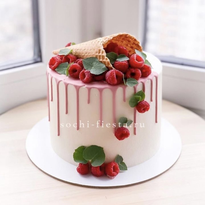Торт "Ягодный" в Королёве