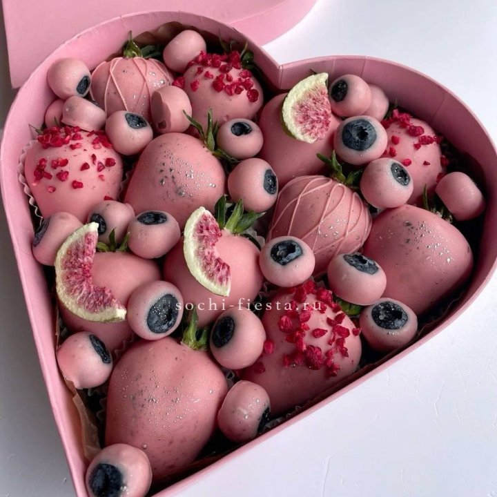 Клубника в шоколаде Сердце в Королёве