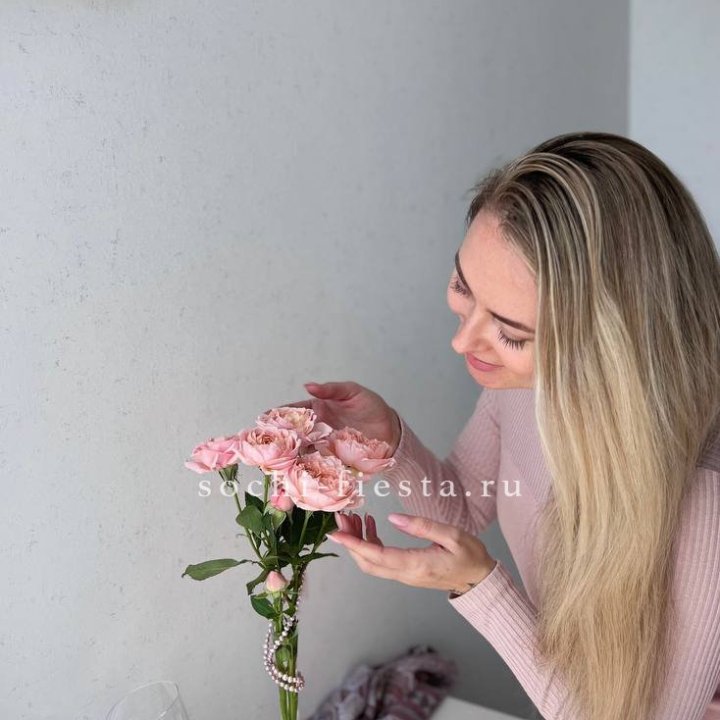 Цветочная подписка "Пакет маленький" в Королёве