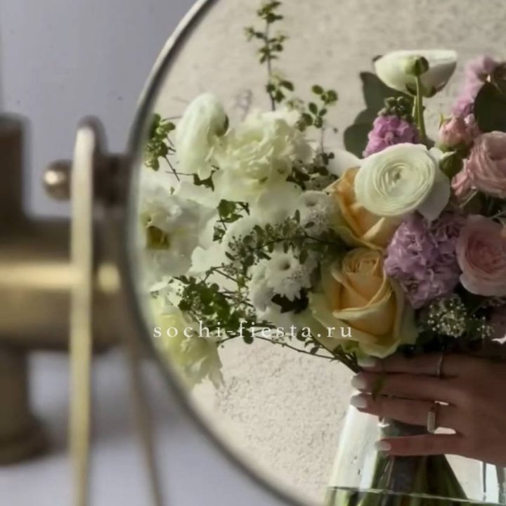 Цветочная подписка "Пакет средний" в Королёве