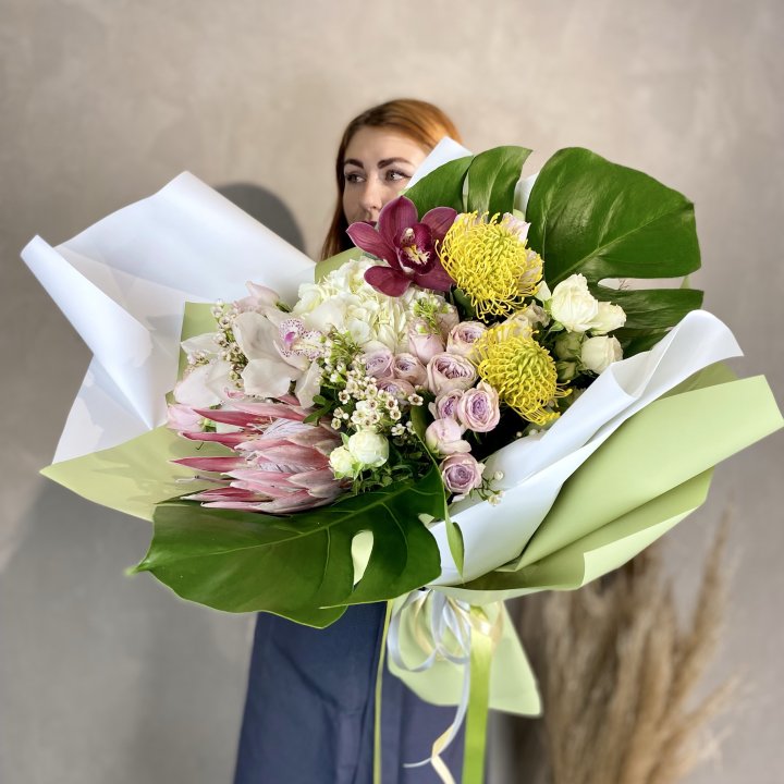 Дизайнерский букет экзотики в Королёве