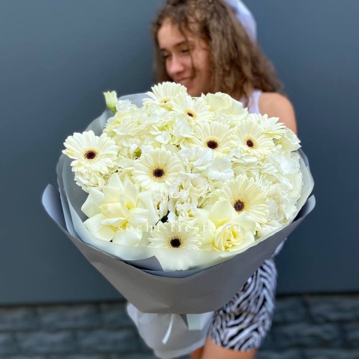  Букет "Вайт люксур" в Королёве