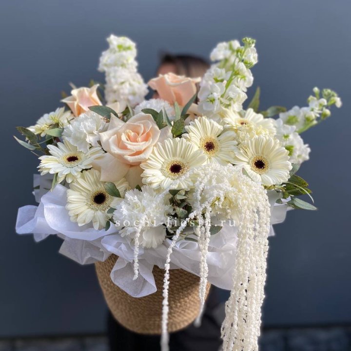 Цветы в джутовом кашпо "Валери" в Королёве