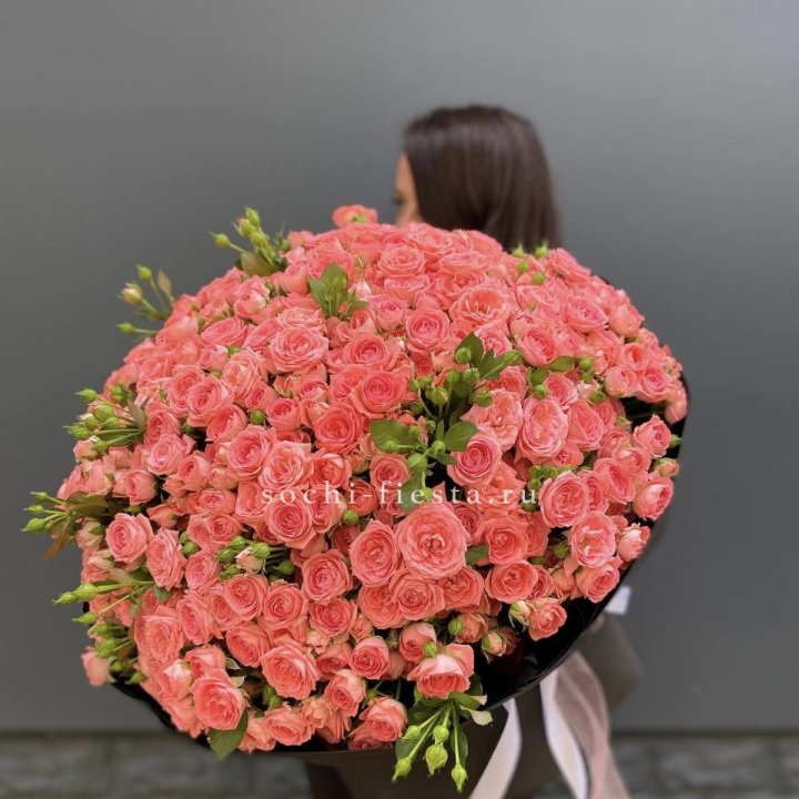 101 кустовая роза Барбадос в Королёве