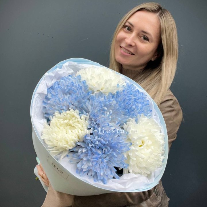 Букет из 7 хризантем  в Королёве