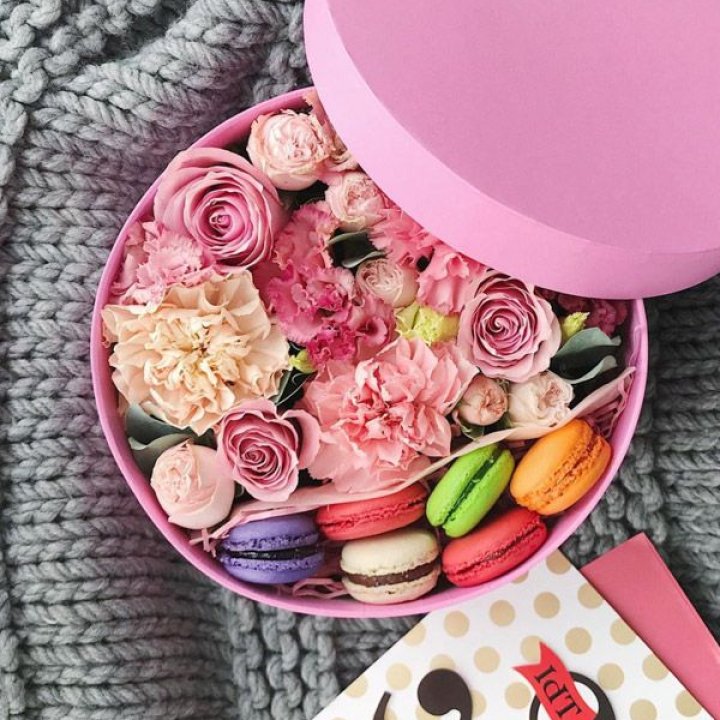 Цветочный бокс пинк в Королёве