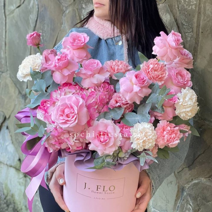 Цветочный бокс "Эсмиральда" в Королёве