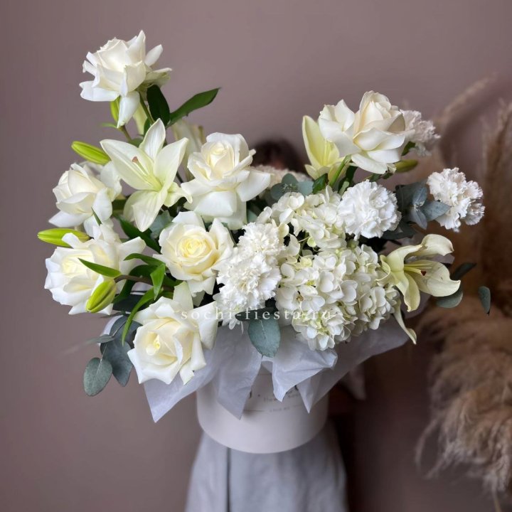 Цветочный бокс "Вайт дримс" в Королёве