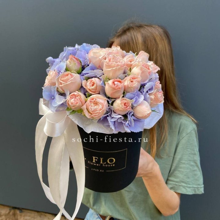 Бокс бомбастик и гортензия в Королёве