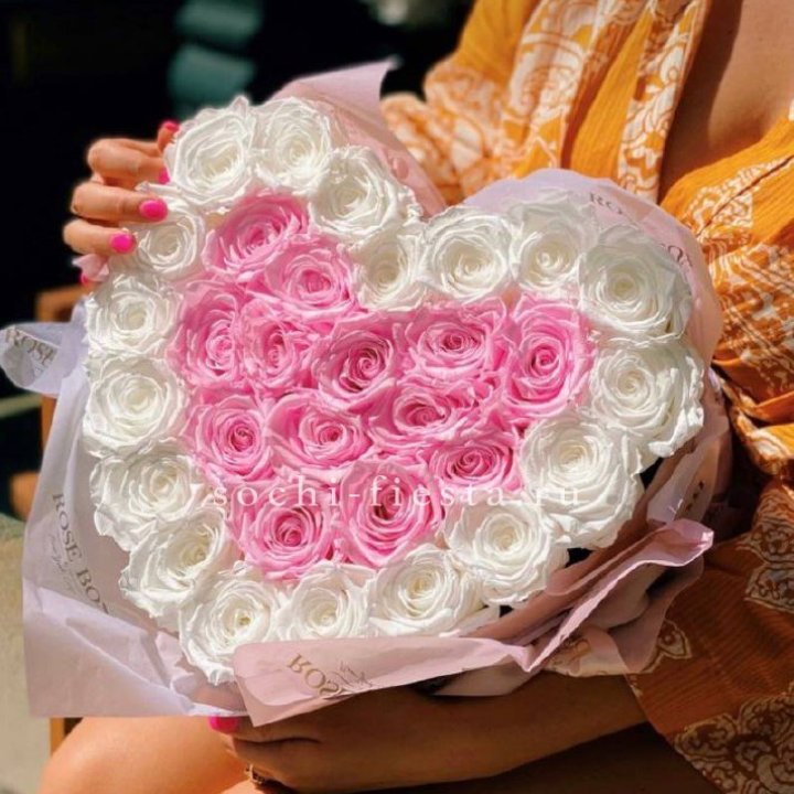 Бокс сердце с розами №2 в Королёве