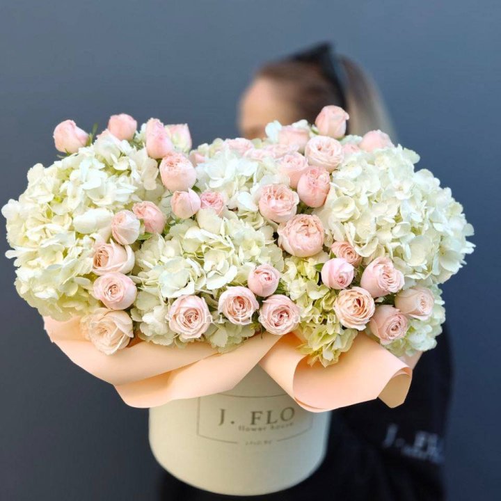 Дизайнерский бокс "Изабелла" в Королёве