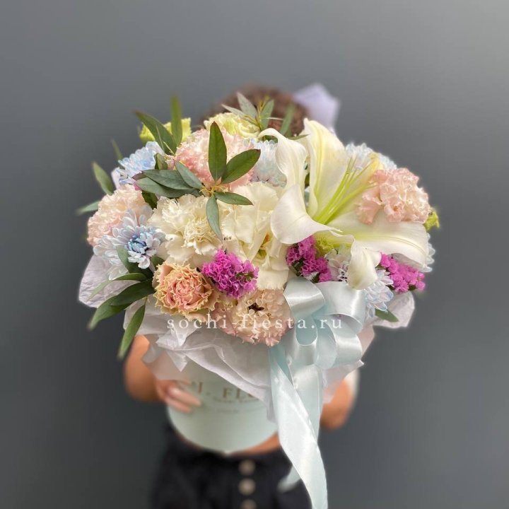 Дизайнерский цилиндр "Лилия" в Королёве