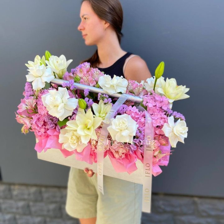 Большой бокс розовый в Королёве