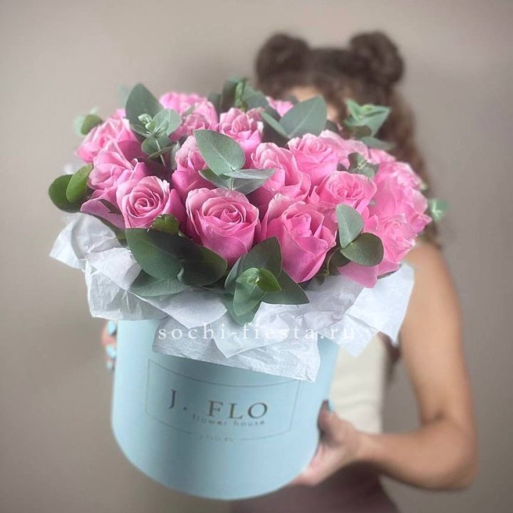 Бокс 27 роз в Королёве