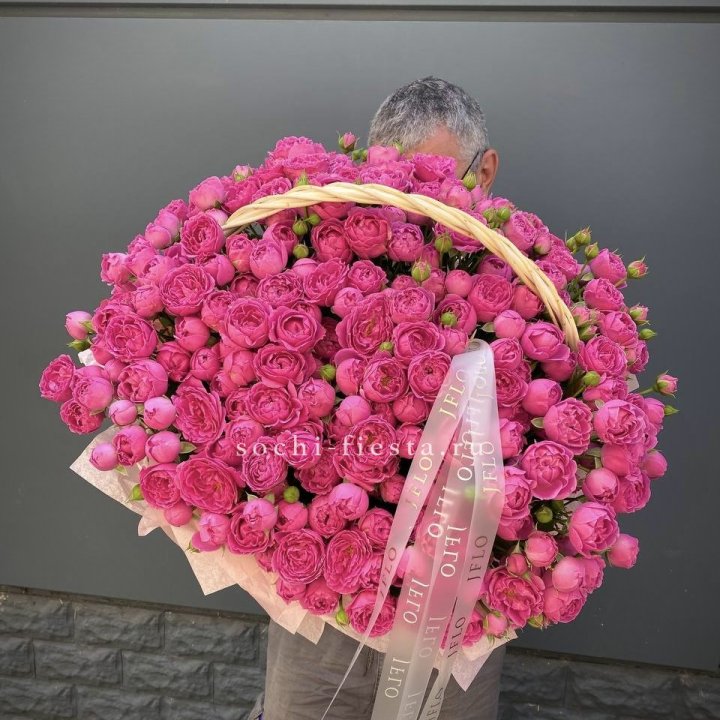 Корзина роз Мисти Баблс 151 в Королёве