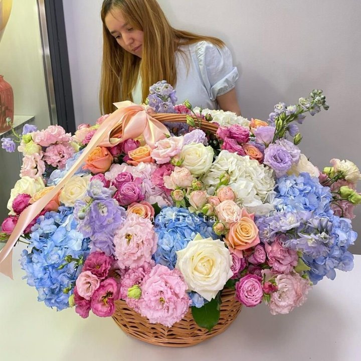 Авторская корзина "Экстра" в Королёве