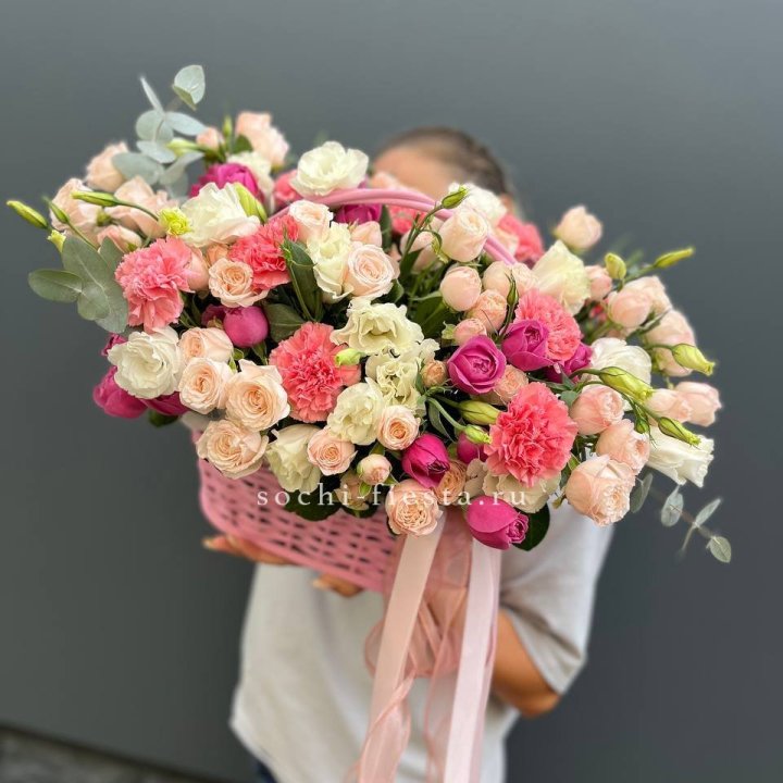 Цветочная корзина "Флоренция" в Королёве