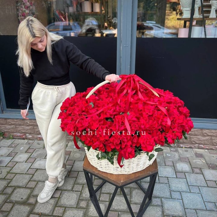 201 французская красная роза в Королёве