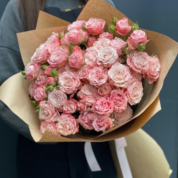 Пионовидные розы Bombastic №2 в Королёве