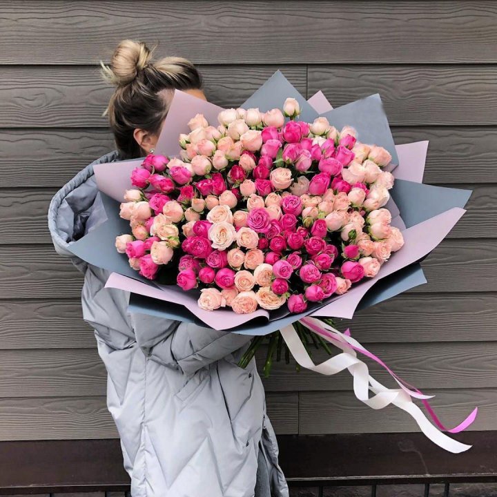 55 роз микс кустовых в Королёве
