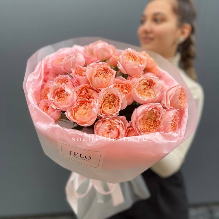 Букет из пионовидных роз Джульетта в Королёве