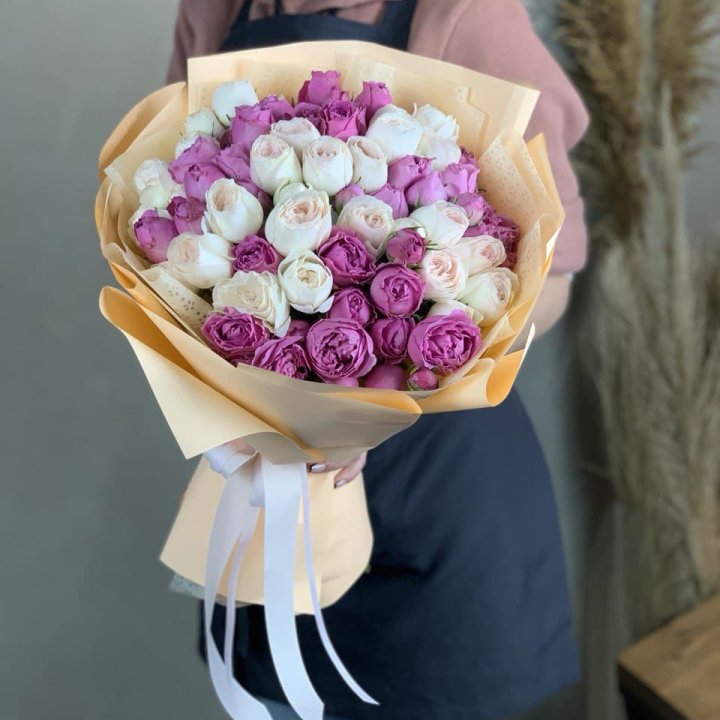 Букет кустовых роз Джулиана в Королёве