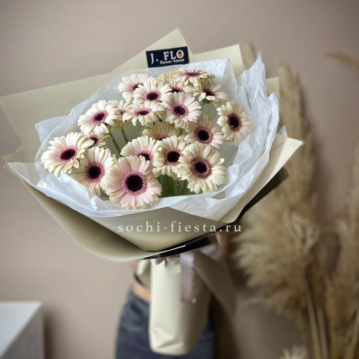 Букет голландских гербер "Свит" в Королёве