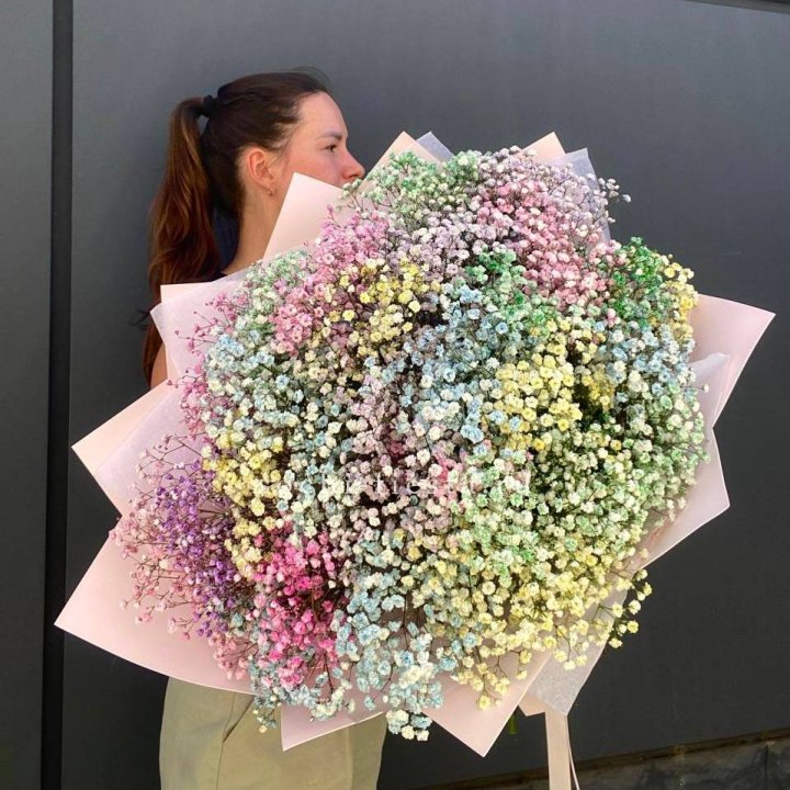 Пышный букет из гипсофил  в Королёве