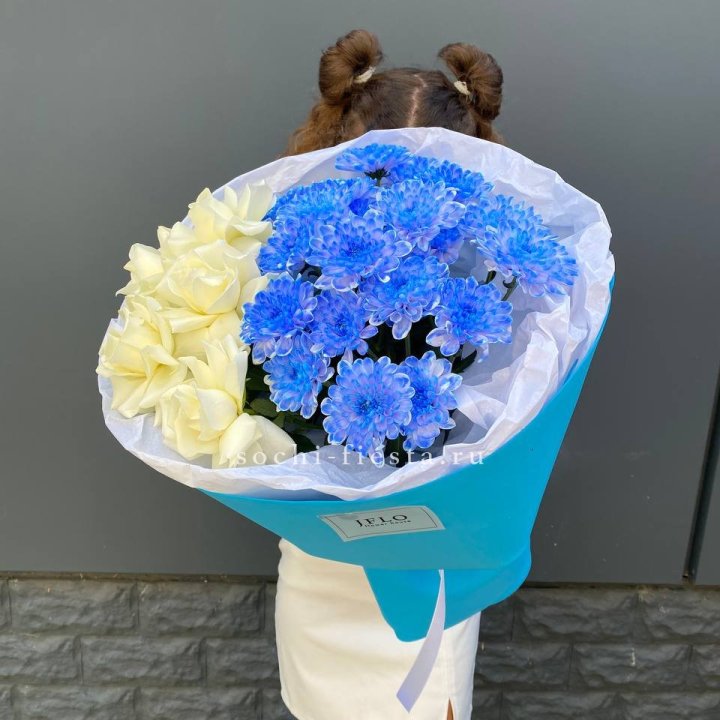 Дуо букет розы и хризантема в Королёве