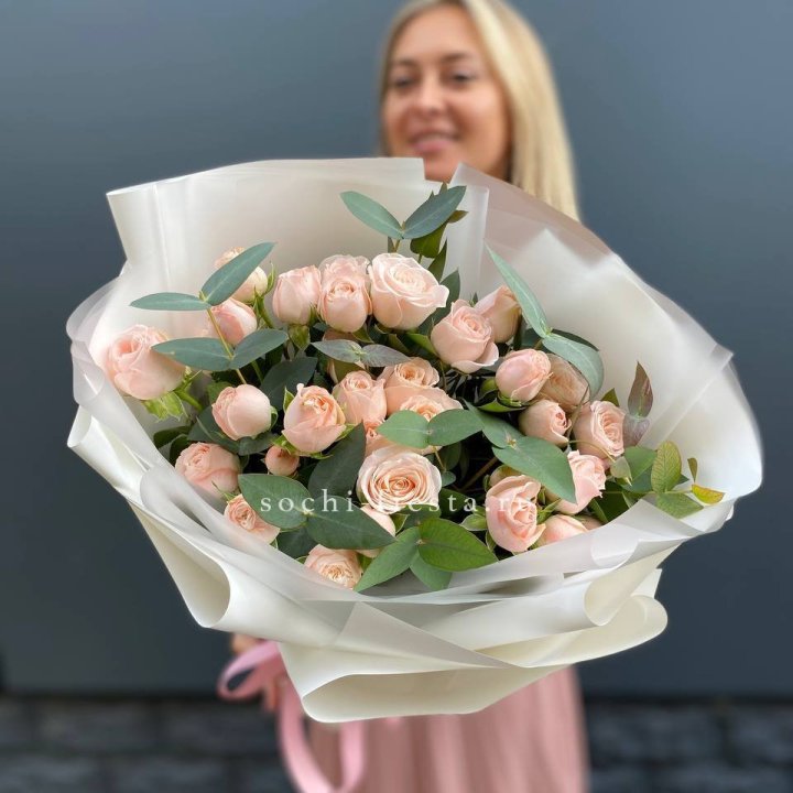 Букет кустовых роз "Фреш" в Королёве