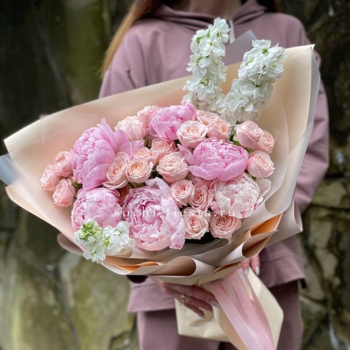 Букет с пионами №1 в Королёве