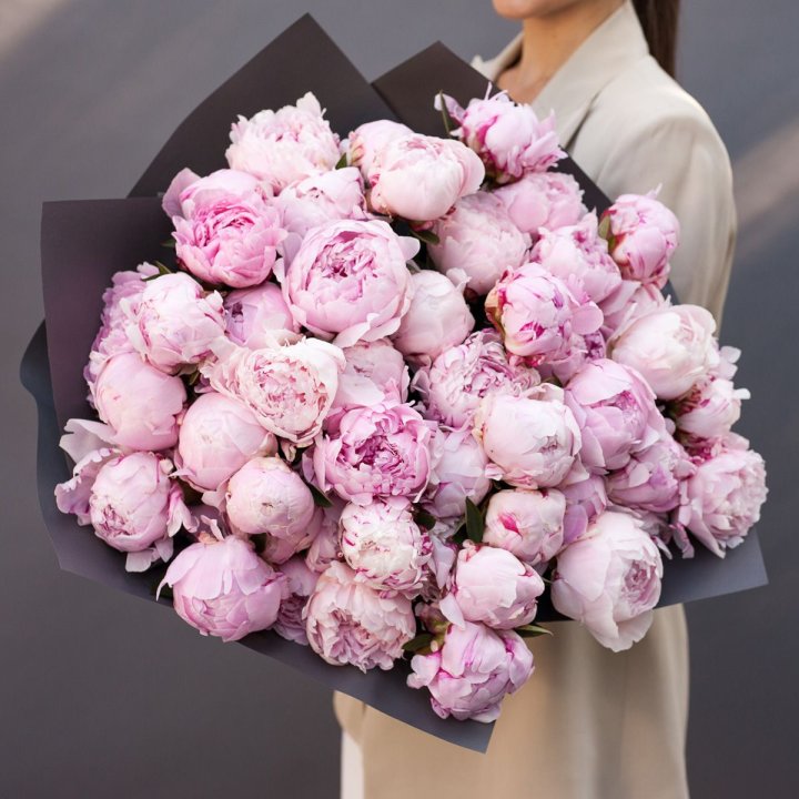 Пионы охапка в Королёве