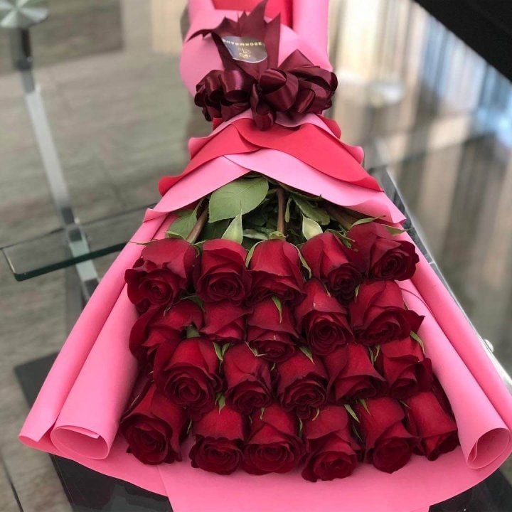21 красная роза "Элеганс" в Королёве