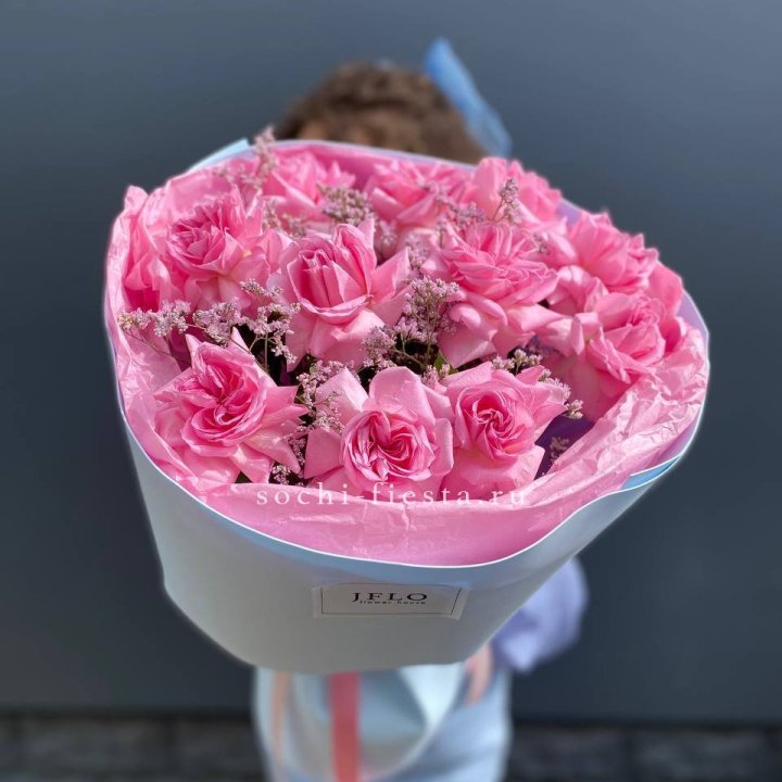 Букет французских розовых роз  в Королёве