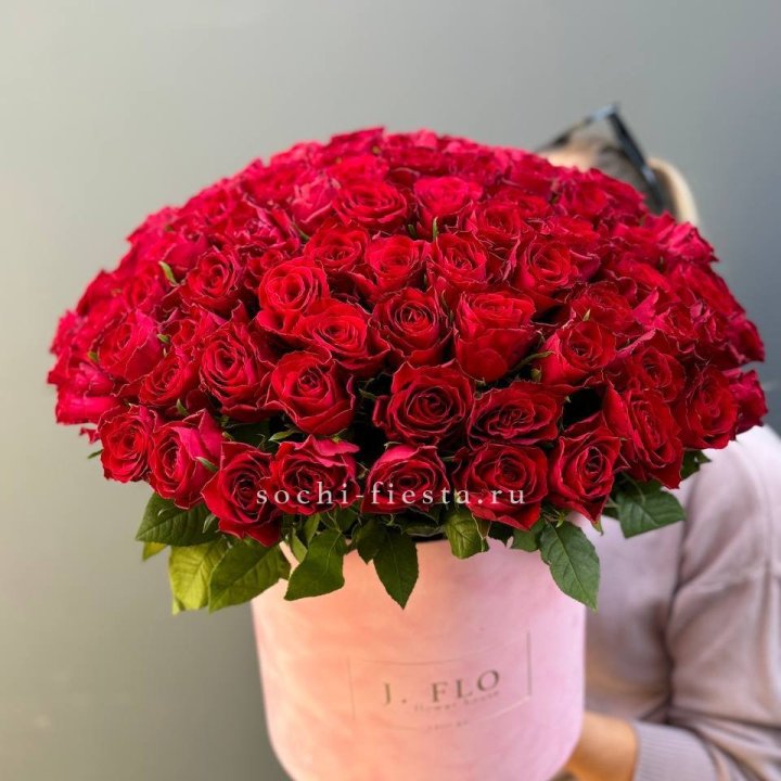 101 кенийская роза в цилиндре в Королёве