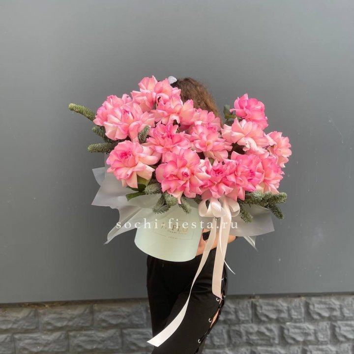 Бокс из 15 французских роз в Королёве