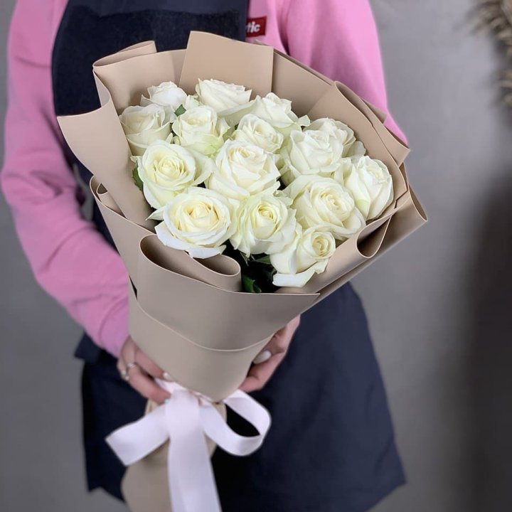 15 белых роз миракли в Королёве
