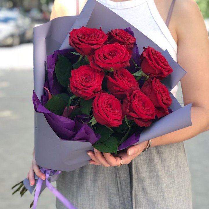 9  красных роз №1 в Королёве