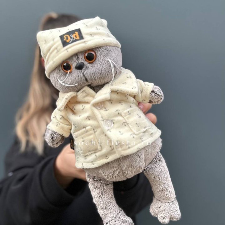 Кот Басик в пижаме в Королёве